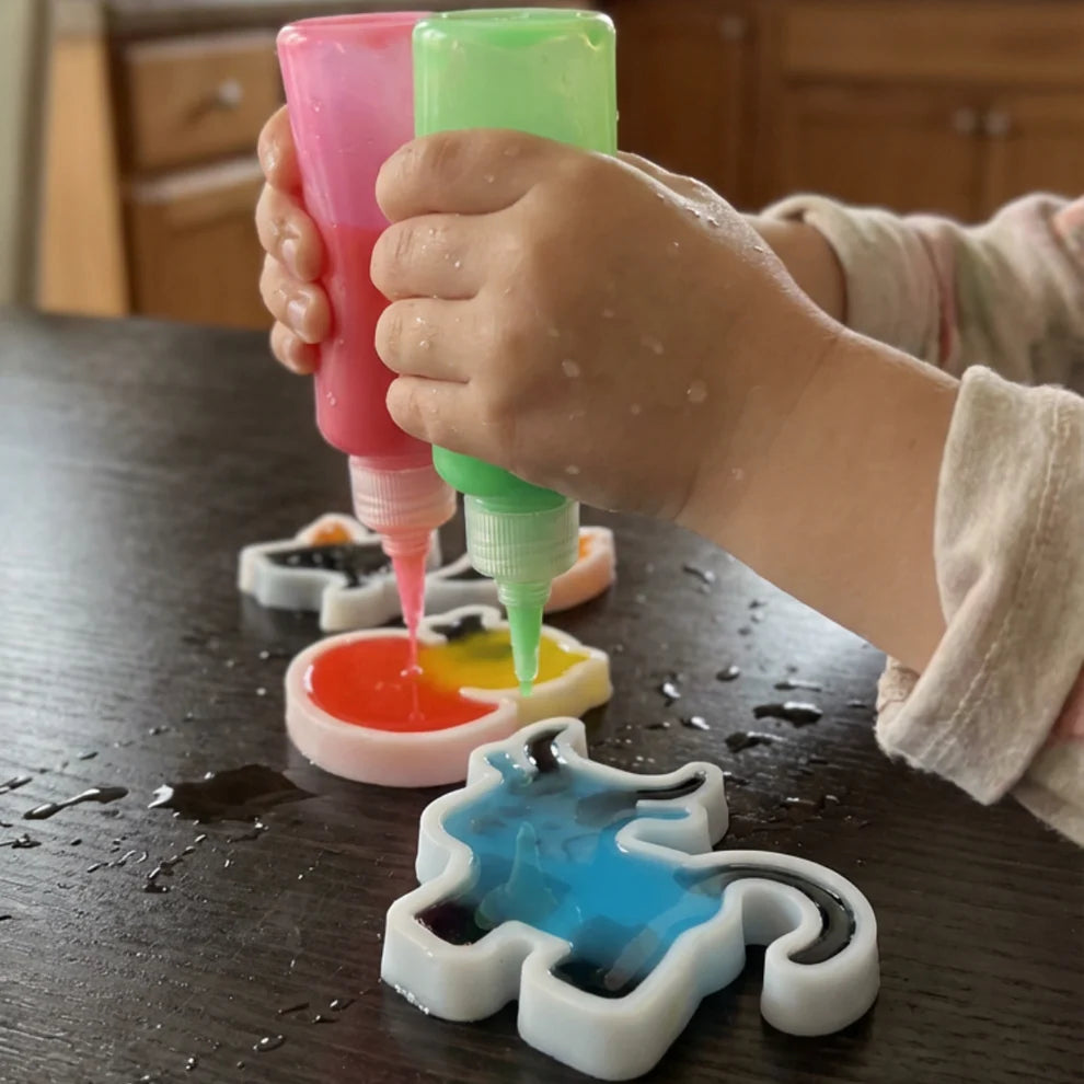 Wassermalbuch – Folge den Linien! Malen Sie mit Wasser durch Regenbögen und die Natur, wiederverwendbar (8 Seiten, 6–24 Monate)