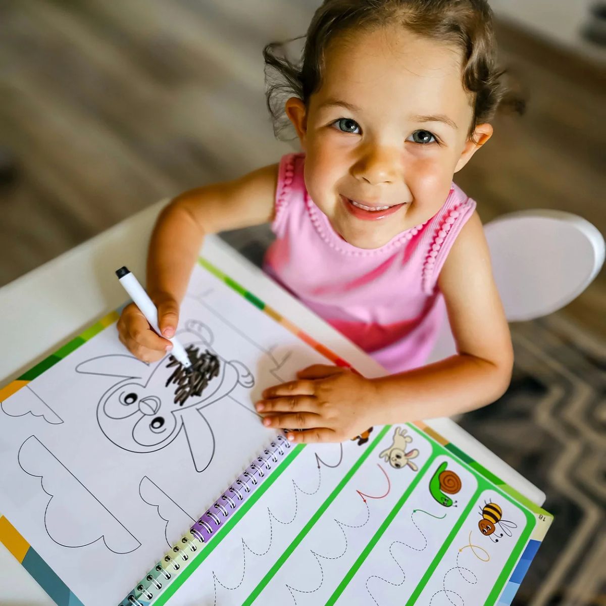Curious Child Colors | Write-and-Wipe Notebook for Learning to Write (64 pages, 2+ years)