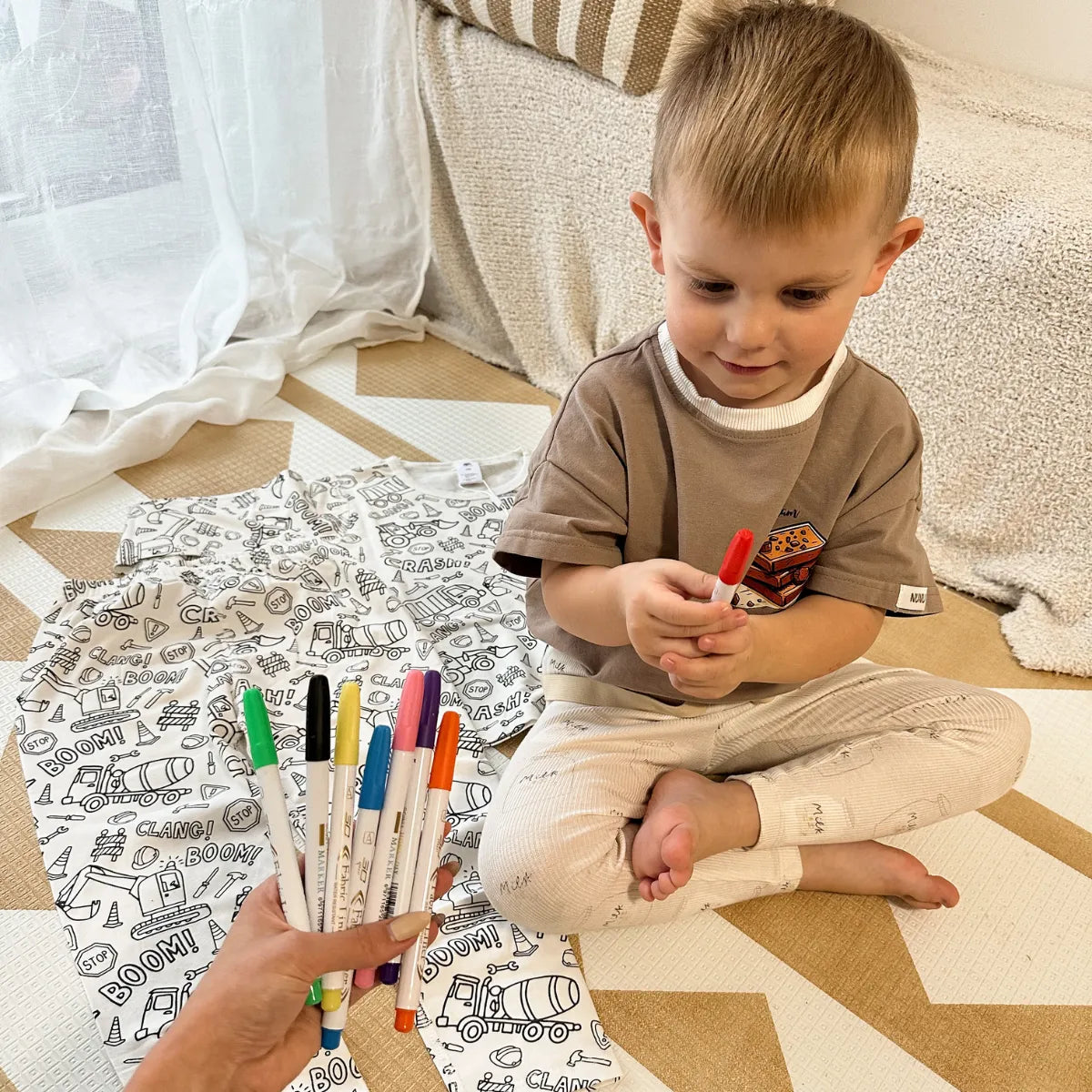Zweiteiliges Pyjama-Set für Kinder - Color Me! 🚚🚧 Lastwagen und Bagger