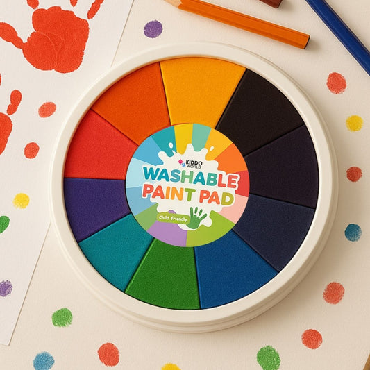 Color palette with 12 different colors, for finger painting (1+ year)